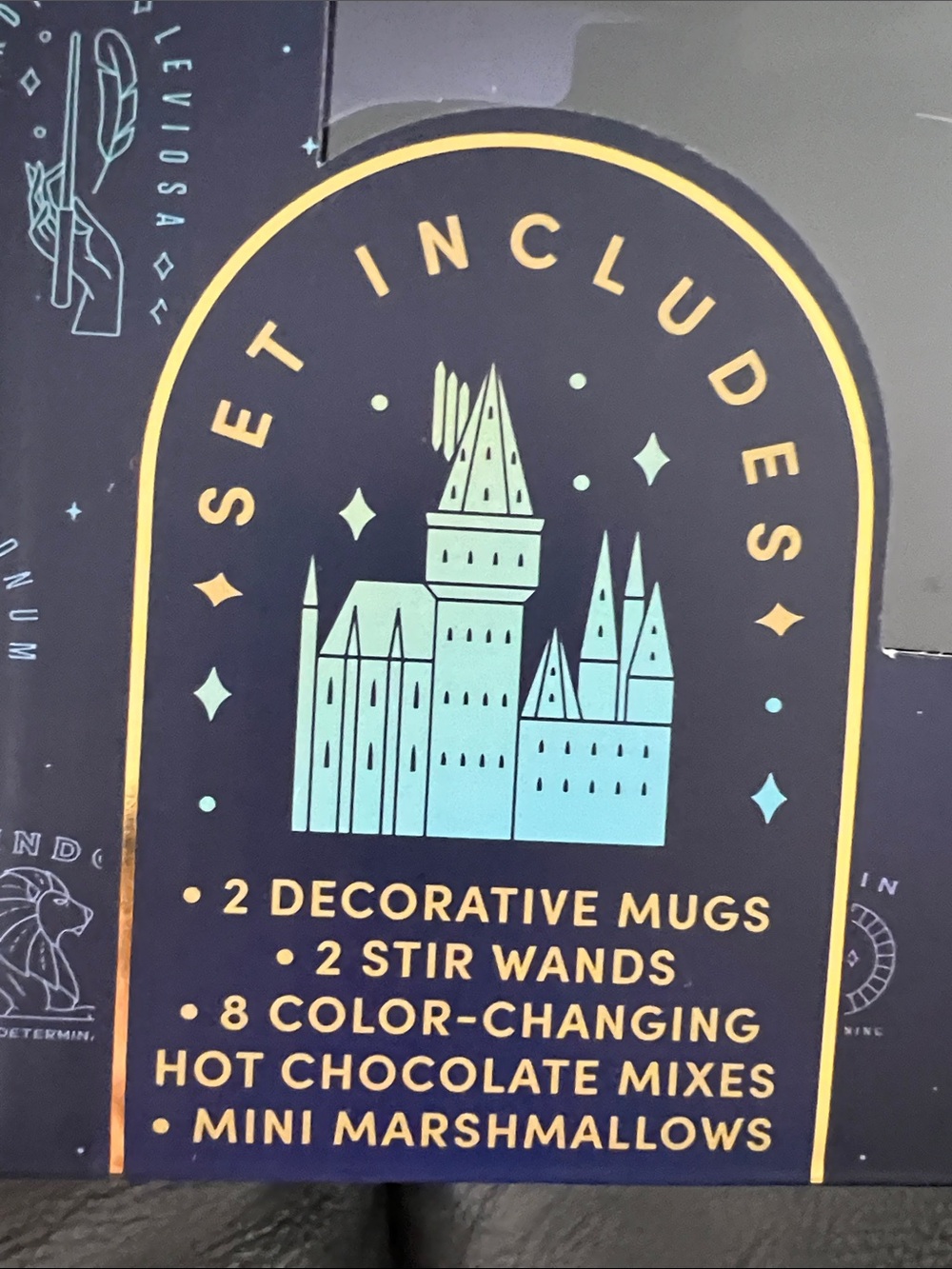 Hogwarts Color-Changing Cocoa Set - Picture 4 of 7
